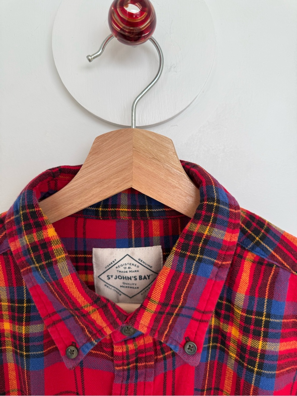St. John's Bay Men's Red Blue Yellow Plaid Long Sleeve Flannel Button-Down Shirt
